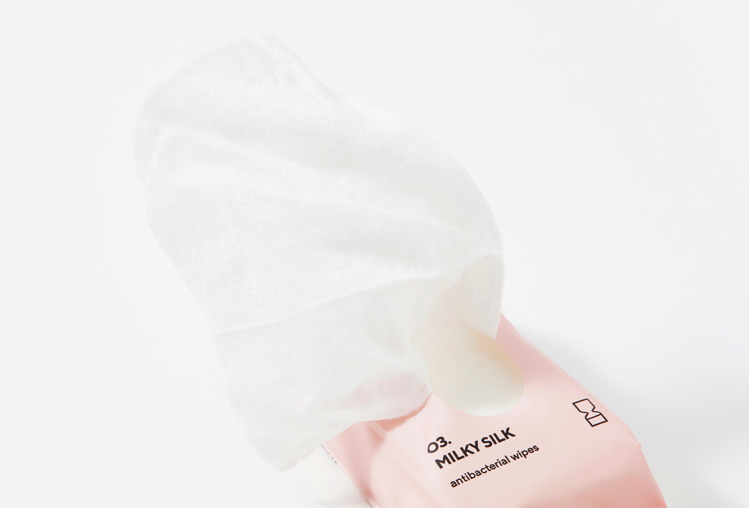 For me by gold apple ANTIBACTERIAL WET WIPES 03.Milky silk