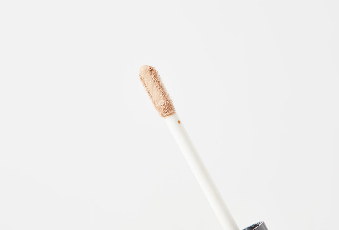 LUXVISAGE Reflective concealer ULTRA HD soft focus 12H