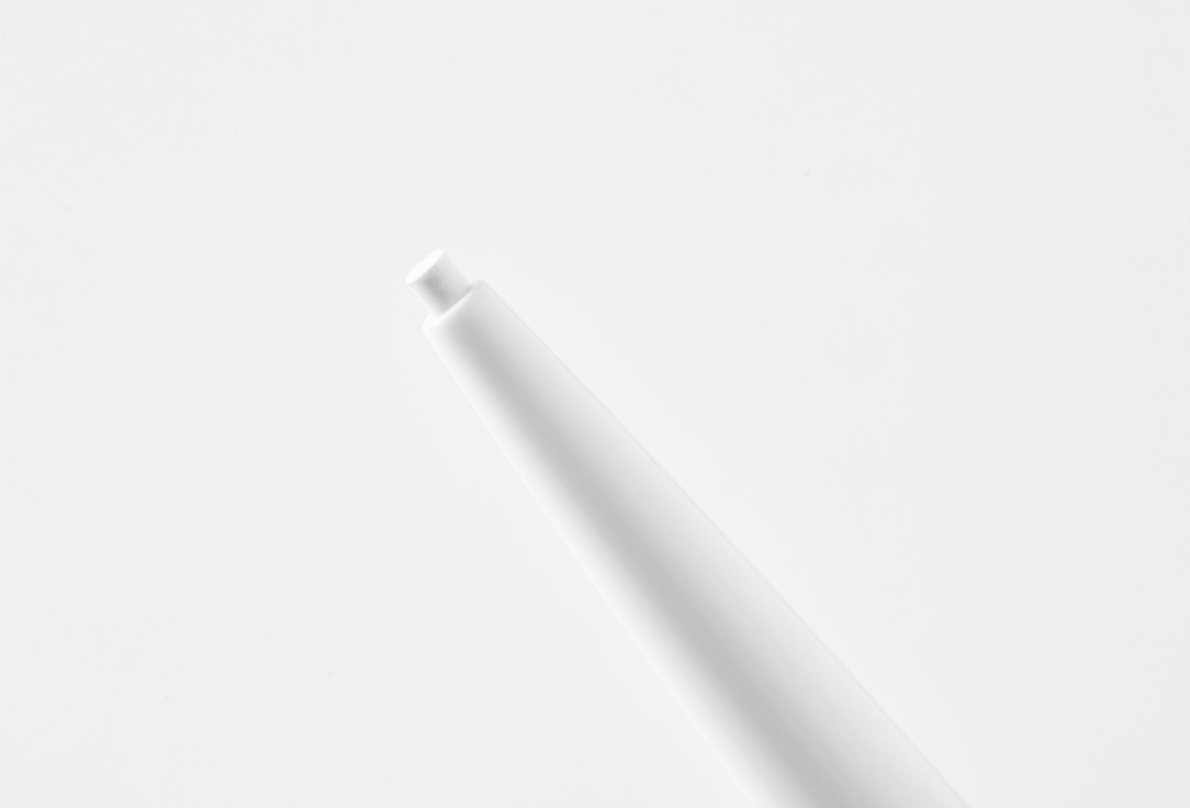 B.COLOUR PROFESSIONAL Double-ended Shimmering Eye Pencil & Liner Capsule