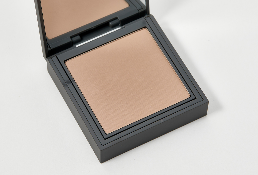 ALIX AVIEN Matte Pressed Bronzing Powder Bronzing Powder 05, Ashy beige 9.5 g ALIX AVIEN Matte Pressed Bronzing Powder Bronzing Powder