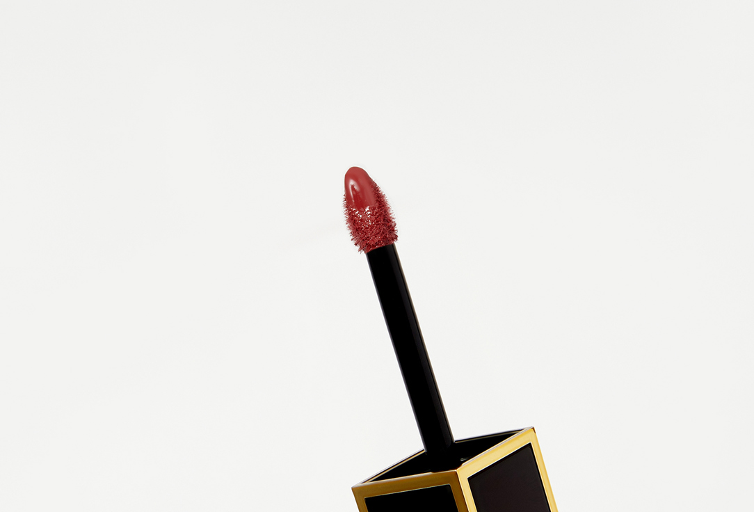 Tom Ford Long-Lasting Liquid Lipstick Liquid Lip Luxe Matte 122, Smitten 6 ml Tom Ford Long-Lasting Liquid Lipstick Liquid Lip Luxe Matte