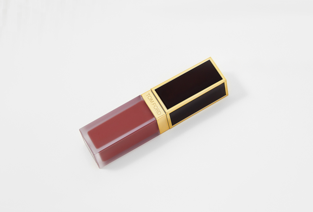 Tom Ford Long-Lasting Liquid Lipstick Liquid Lip Luxe Matte 122, Smitten 6 ml Tom Ford Long-Lasting Liquid Lipstick Liquid Lip Luxe Matte
