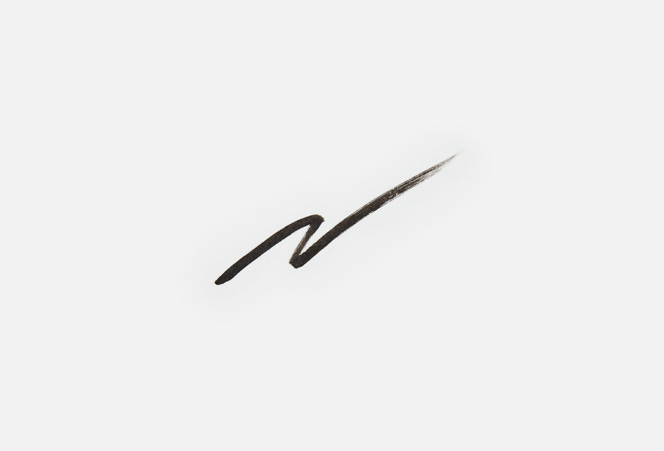 Beauty Bomb Eyeliner Eye-Catch