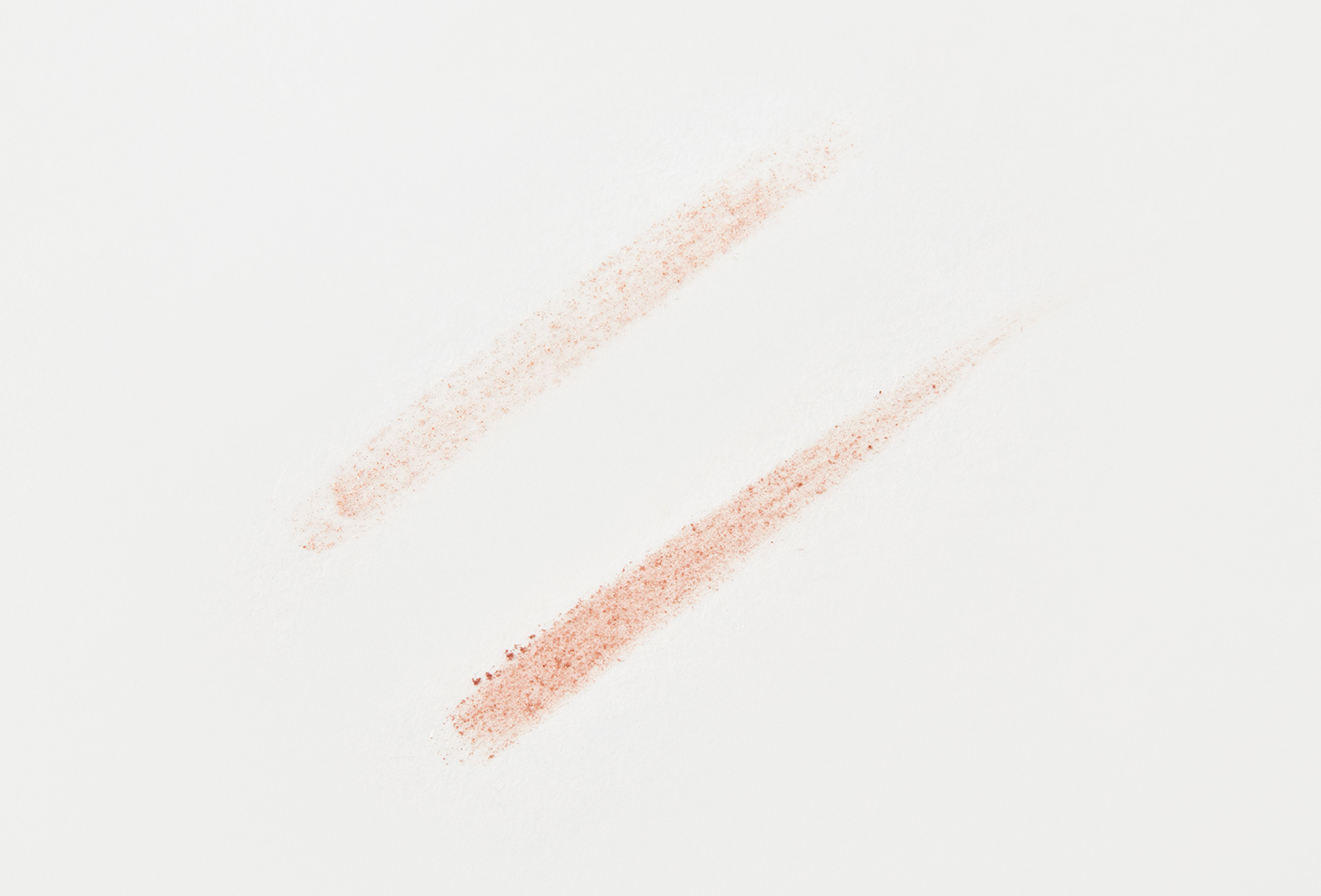 Thim Eye shadows Stick and cream-powder formulas
