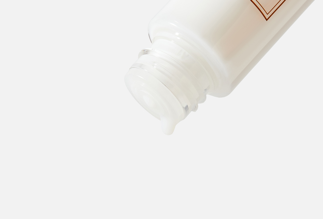 I'M FROM Radiance-Boosting Hydrating Toner RICE TONER 30 ml I'M FROM Radiance-Boosting Hydrating Toner RICE TONER