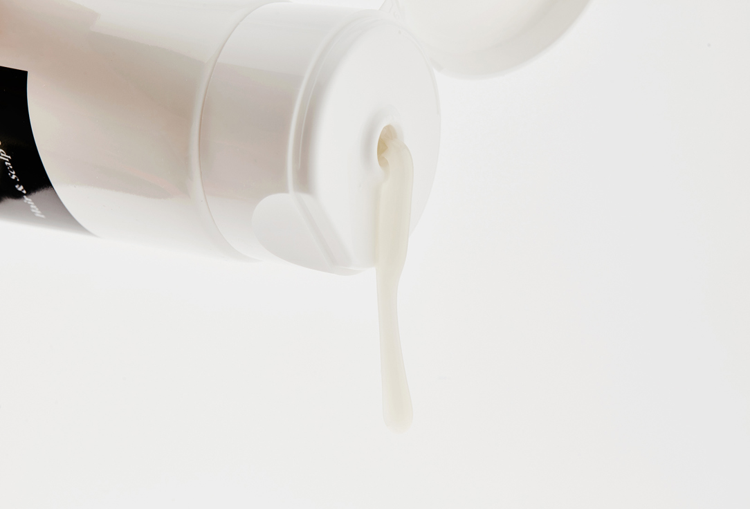 Hair Rituel by Sisley Nourishing shampoo Hair Rituel