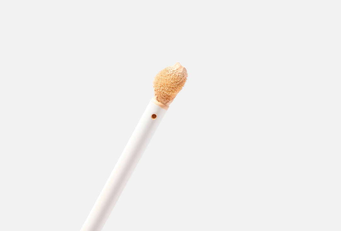 Estee Lauder Консилер Futurist Soft Touch Brightening Skincealer