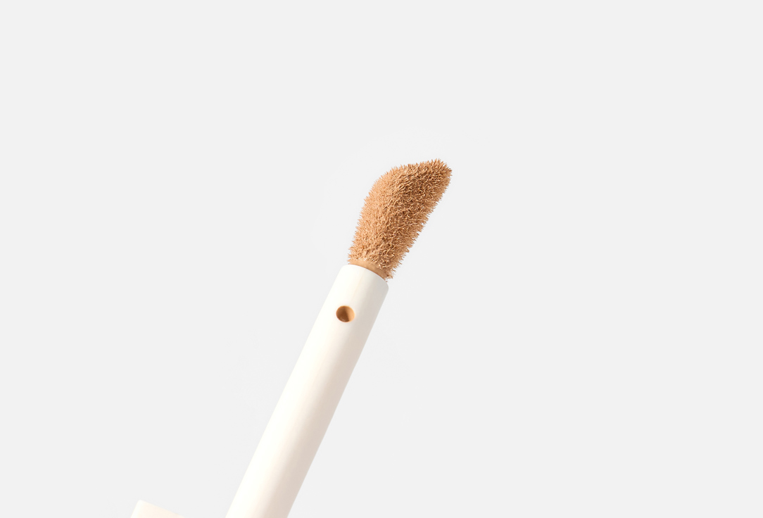 Lancome Hydrating Liquid Concealer Teint Idole Ultra Wear Care & Glow Serum Concealer