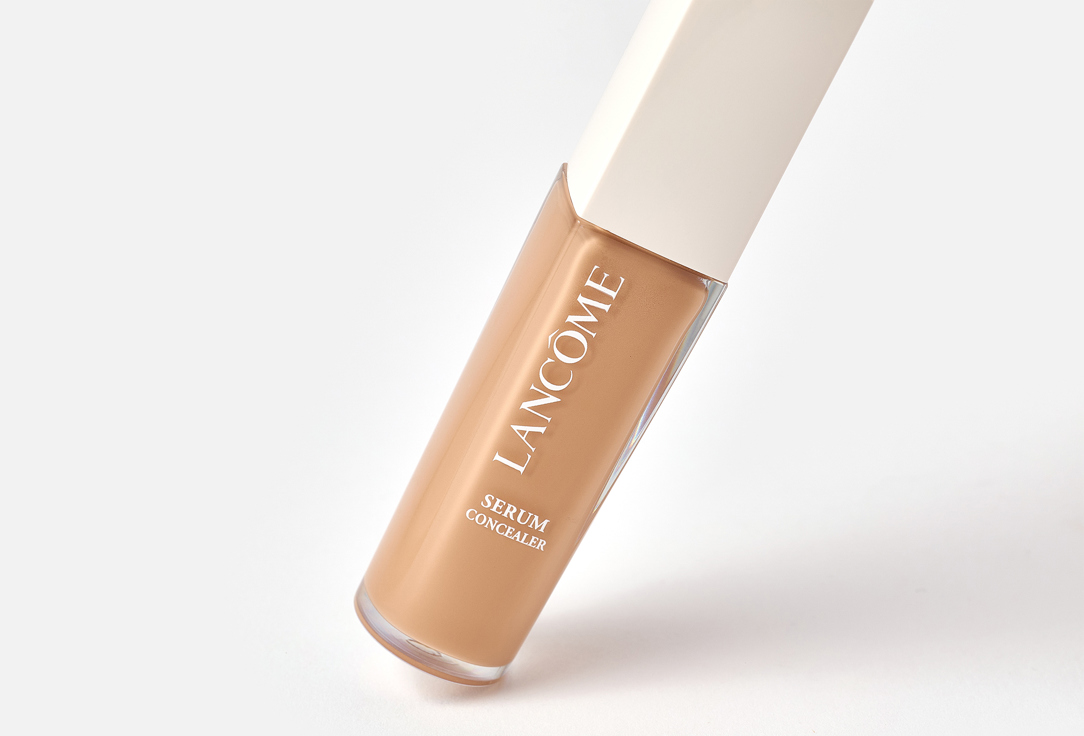 Lancome Hydrating Liquid Concealer Teint Idole Ultra Wear Care & Glow Serum Concealer