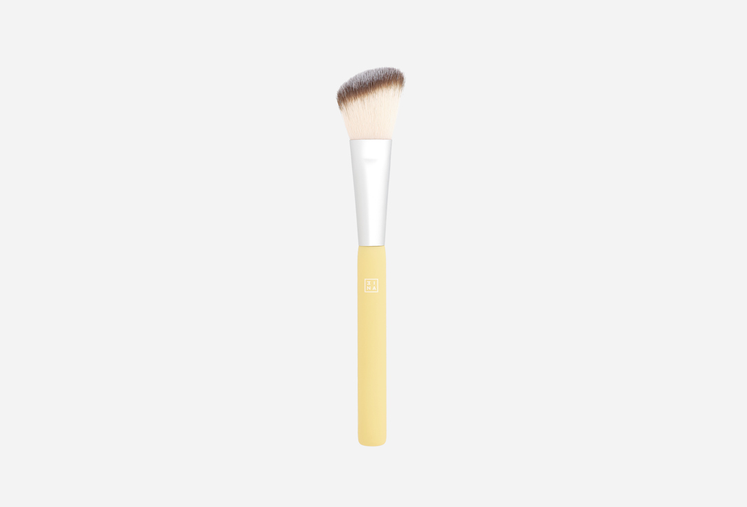 3INA Angle Blush Brush The Angle Blush Brush