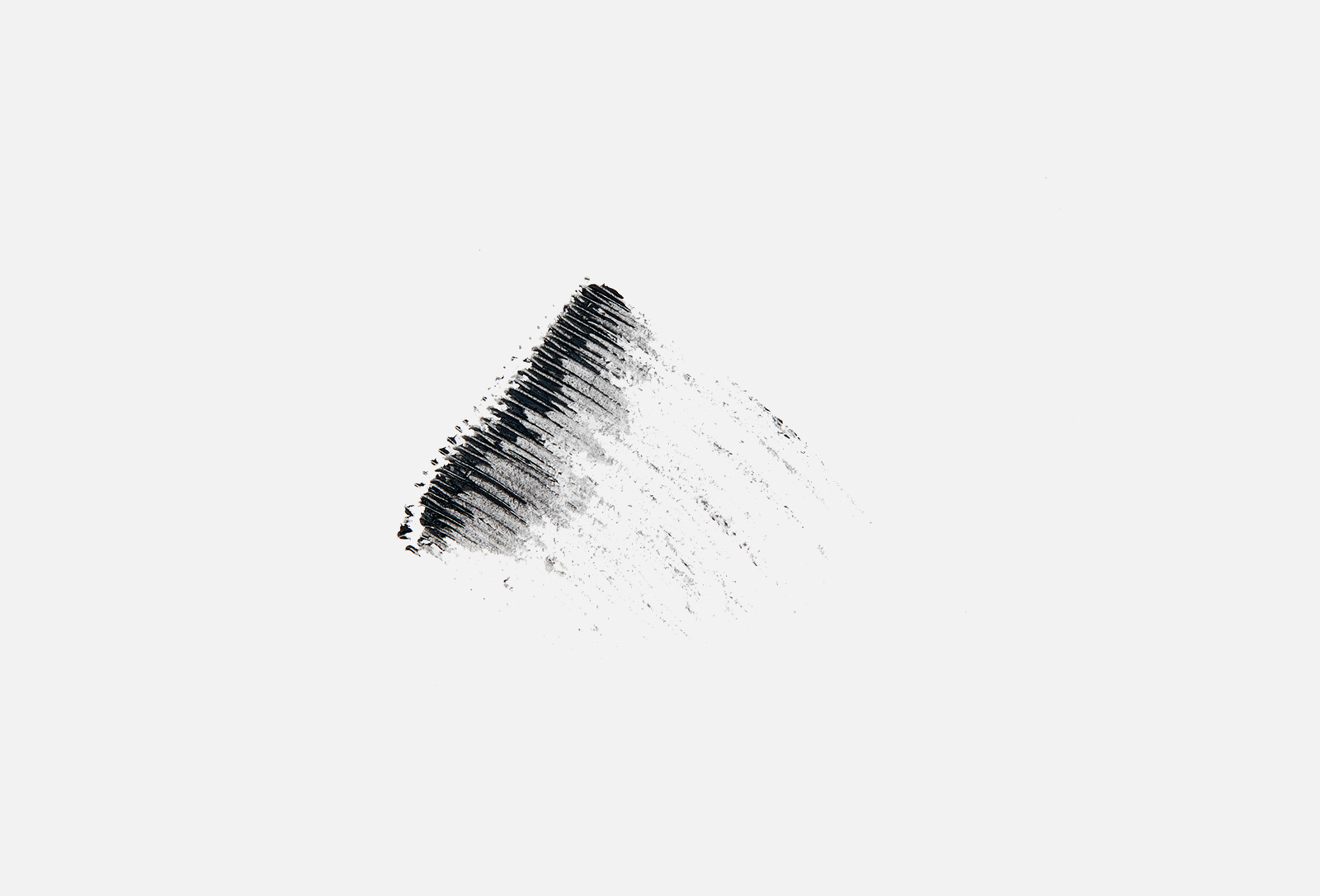 Love Generation volumizing mascara Volume