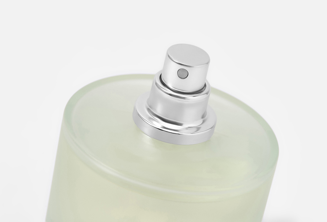 For me by gold apple Eau de Parfum MESMERIZE ME