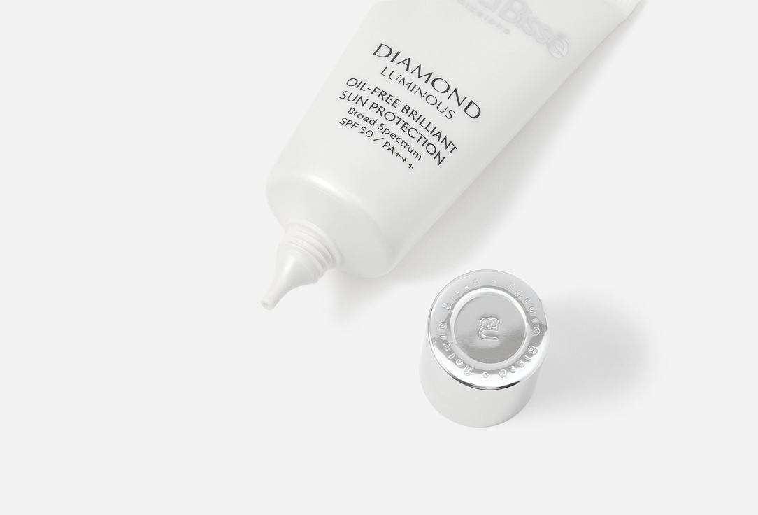 NATURA BISSE brightening face sunscreen SPF 50 Luminous