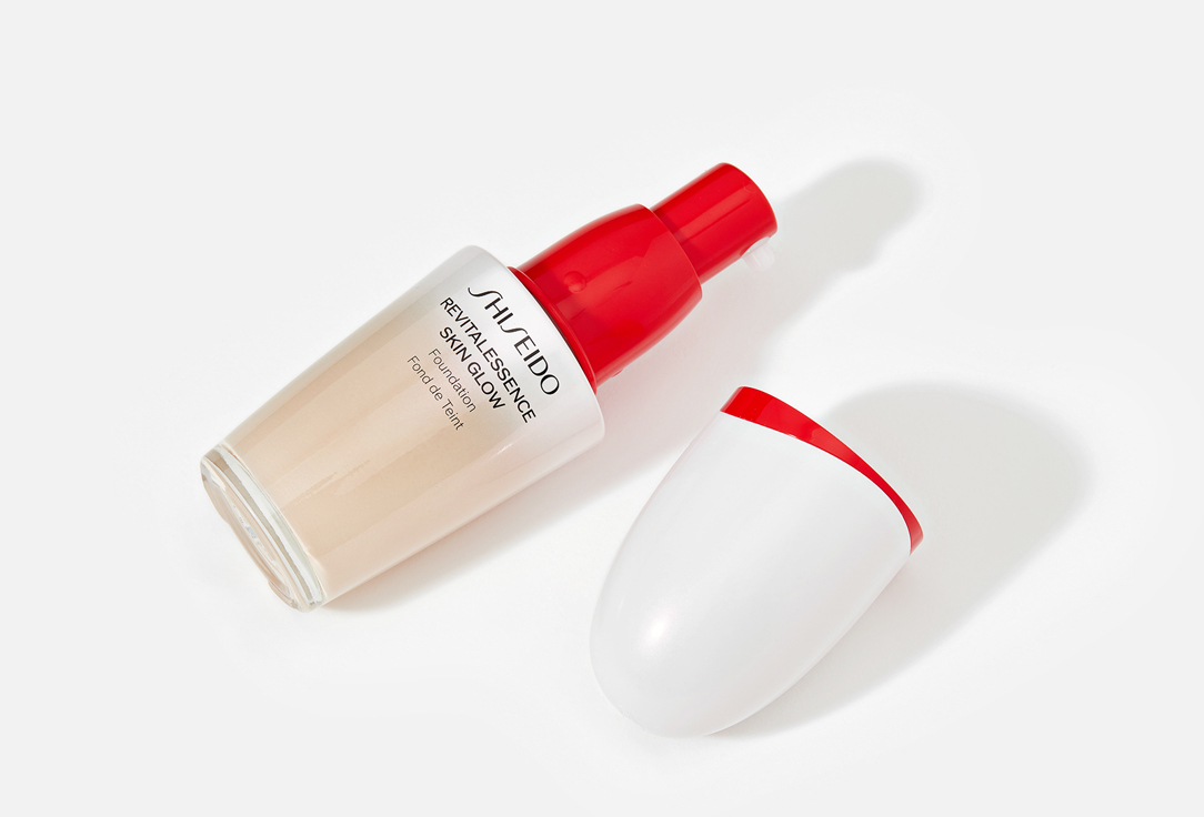 Shiseido Foundation Revitalessence Skin Glow 160, Shell 30 ml Shiseido Foundation Revitalessence Skin Glow