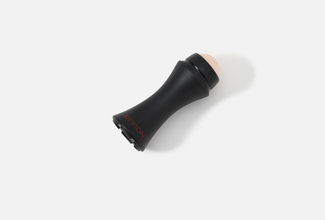 Revlon Oil-absorbing roller for oily skin Volcanic Roller 1 pcs Revlon Oil-absorbing roller for oily skin Volcanic Roller