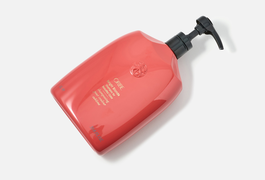 Oribe Shampoo corrects brassiness and yellow tones while brightening Bright Blonde
