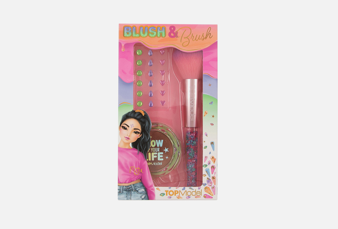 TopModel Blush & Brush Set Beauty & Me 3 pcs TopModel Blush & Brush Set Beauty & Me