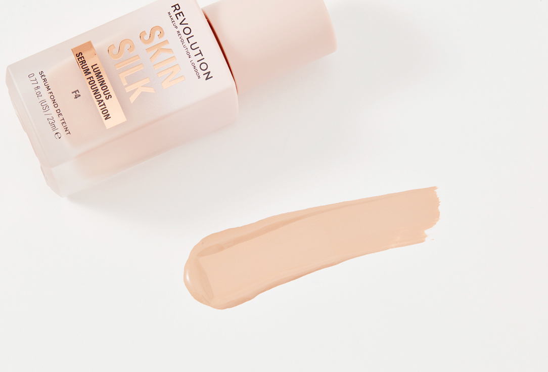 MakeUp Revolution Satin Liquid Serum-Foundation Skin Silk