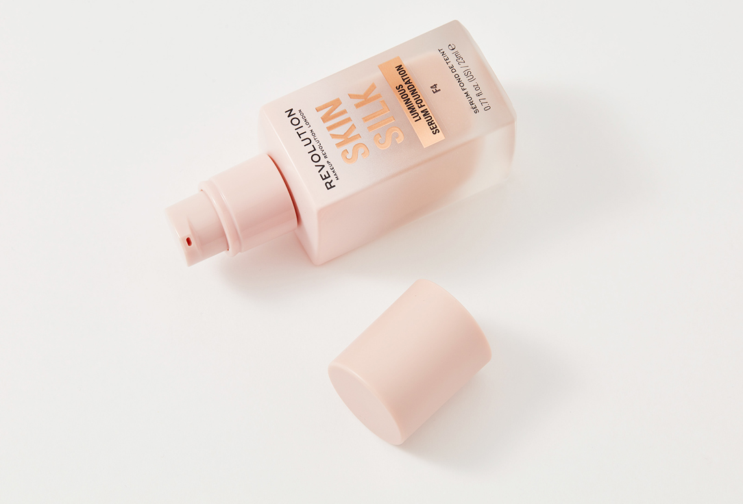 MakeUp Revolution Satin Liquid Serum-Foundation Skin Silk