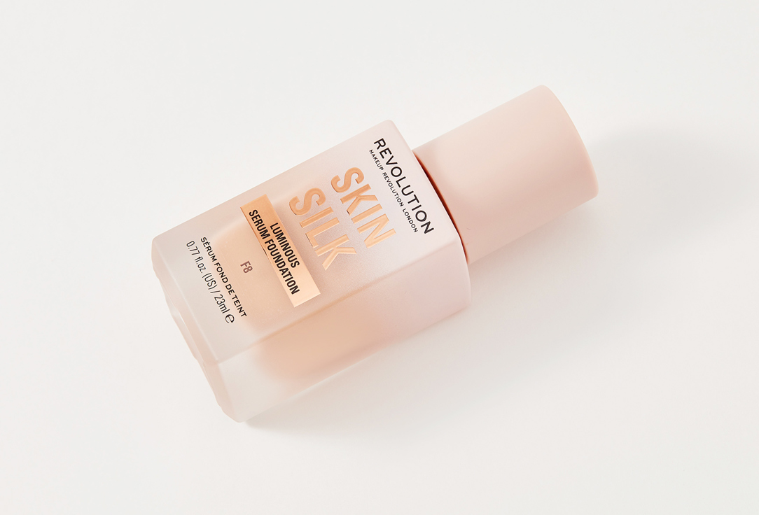 MakeUp Revolution Satin Liquid Serum-Foundation Skin Silk