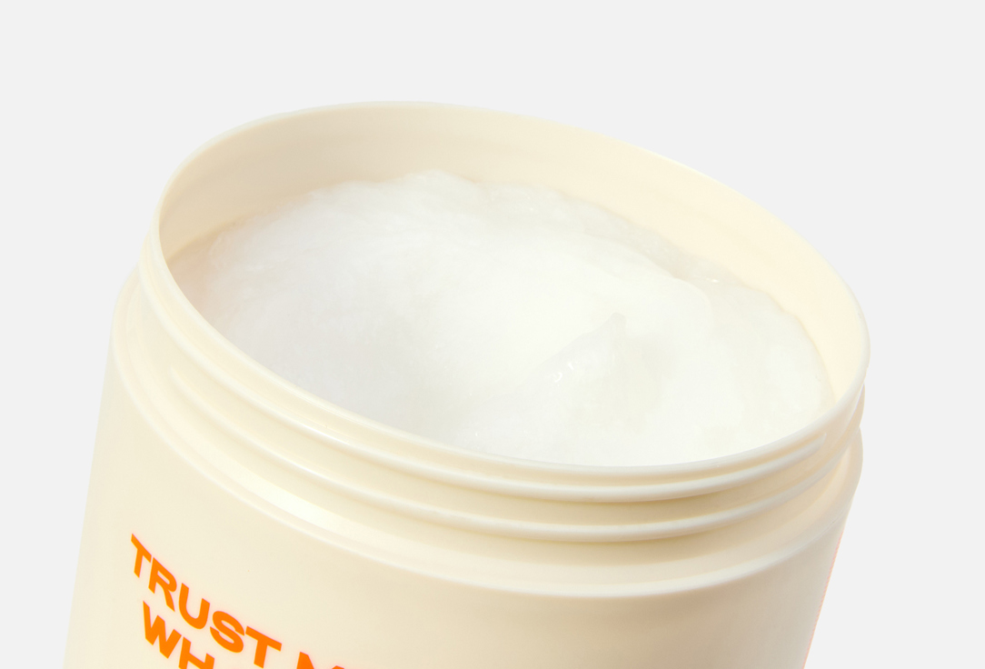 RAD MOISTURIZING HAIR MASK showing my hair i care nourishing