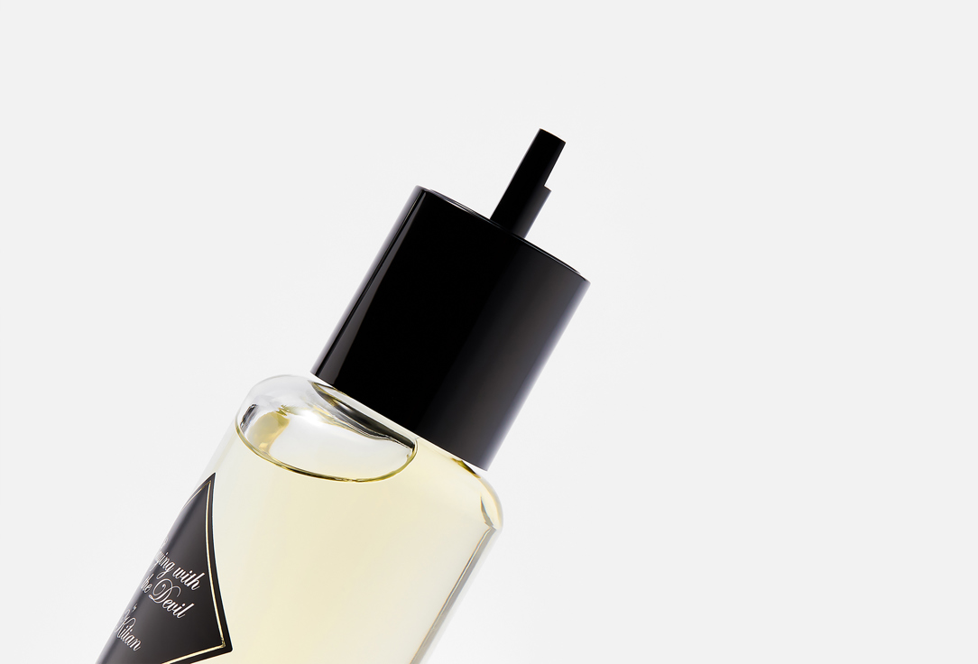 كيليان باريس ماء عطر (عبوة إعادة تعبئة) بلاينج ويذ ذا ديفل 100 مل كيليان باريس ماء عطر (عبوة إعادة تعبئة) بلاينج ويذ ذا ديفل