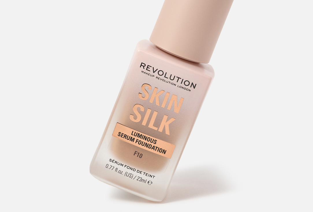 MakeUp Revolution Satin Liquid Serum-Foundation Skin Silk