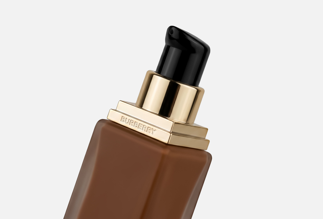 Burberry Foundation Beyond Wear Flawless Matte