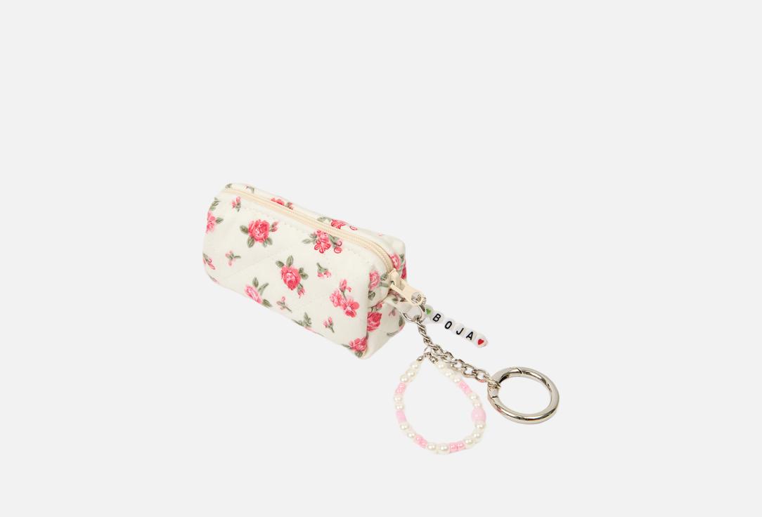 boja Cosmetic bag with chain Vanilla Marshmallow boja Cosmetic bag with chain Vanilla Marshmallow
