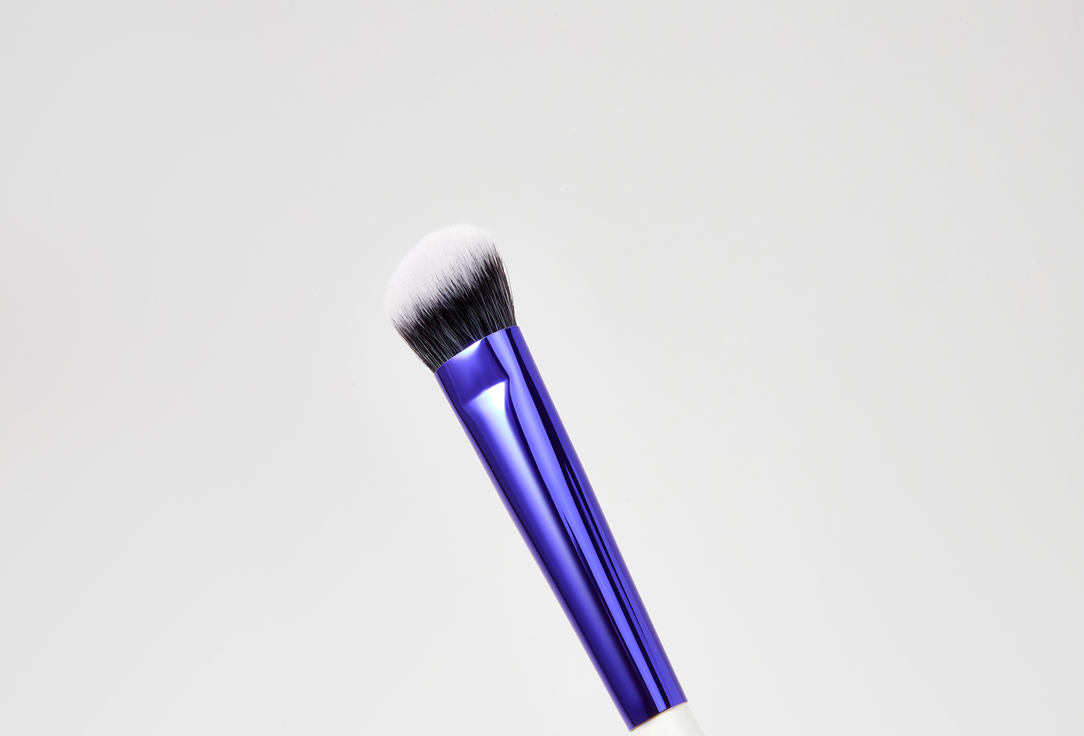 Manly PRO Medium Paw-Shaped Blush, Contour & Highlighter Brush K62