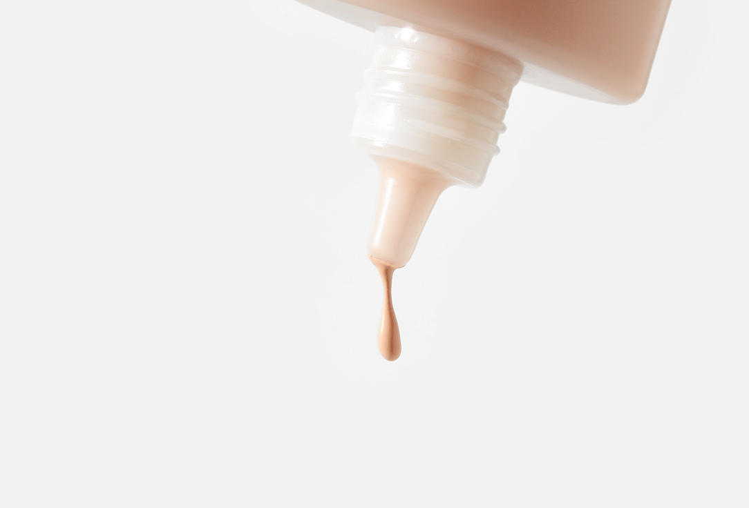 Radiant Professional Make-Up Breathable Long-Lasting Foundation Air Finish 04, Light tan 40 ml Radiant Professional Make-Up Breathable Long-Lasting Foundation Air Finish