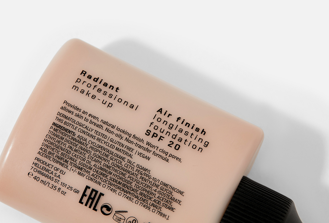 Radiant Professional Make-Up Breathable Long-Lasting Foundation Air Finish 04, Light tan 40 ml Radiant Professional Make-Up Breathable Long-Lasting Foundation Air Finish
