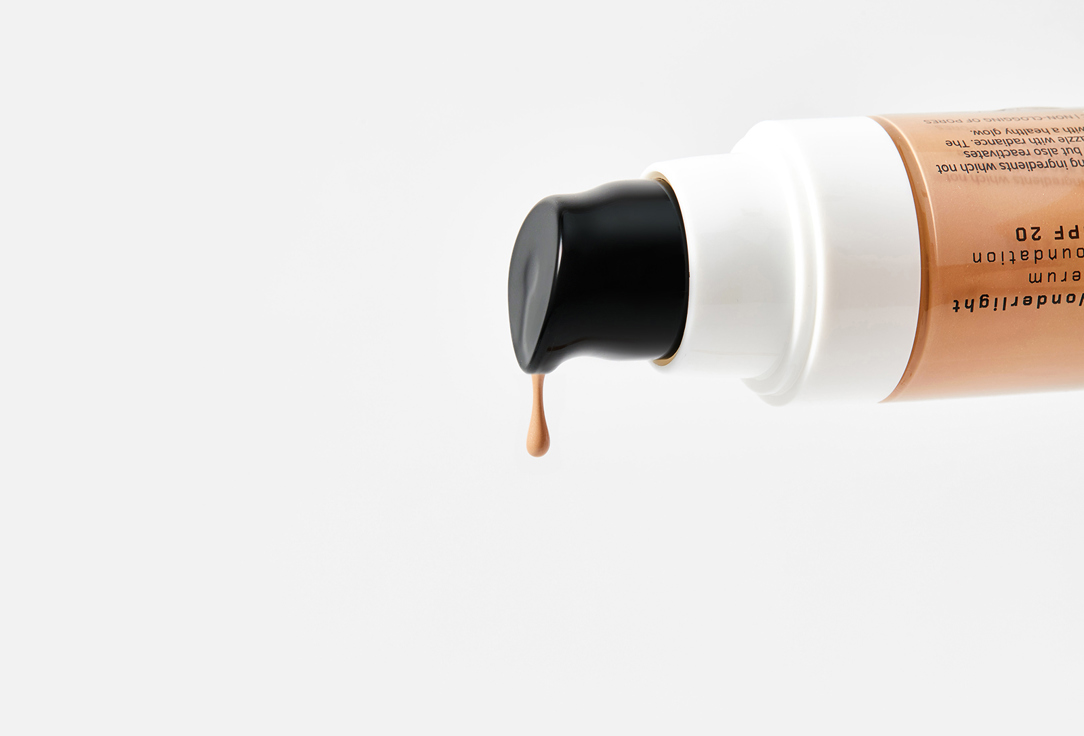 Radiant Professional Make-Up Serum foundation SPF20 Wonderlight 03, Natural beige 30 ml Radiant Professional Make-Up Serum foundation SPF20 Wonderlight