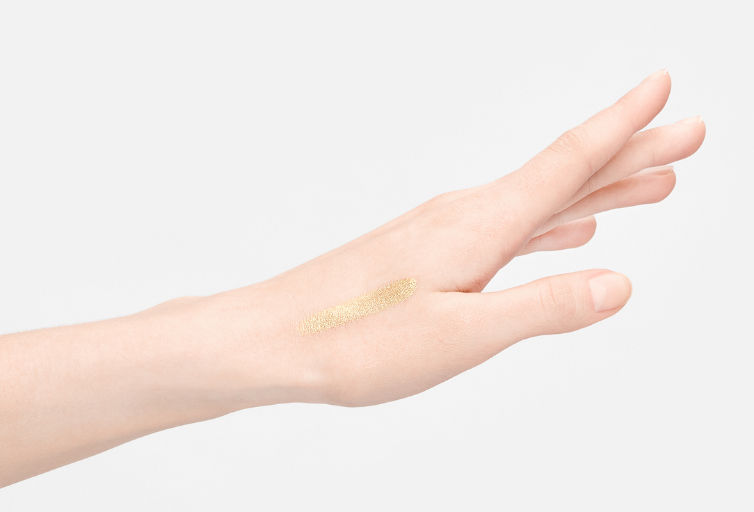 Hearts  LONG-WEAR FOUNDATION WITH A NATURAL FINISH Natural Longwear