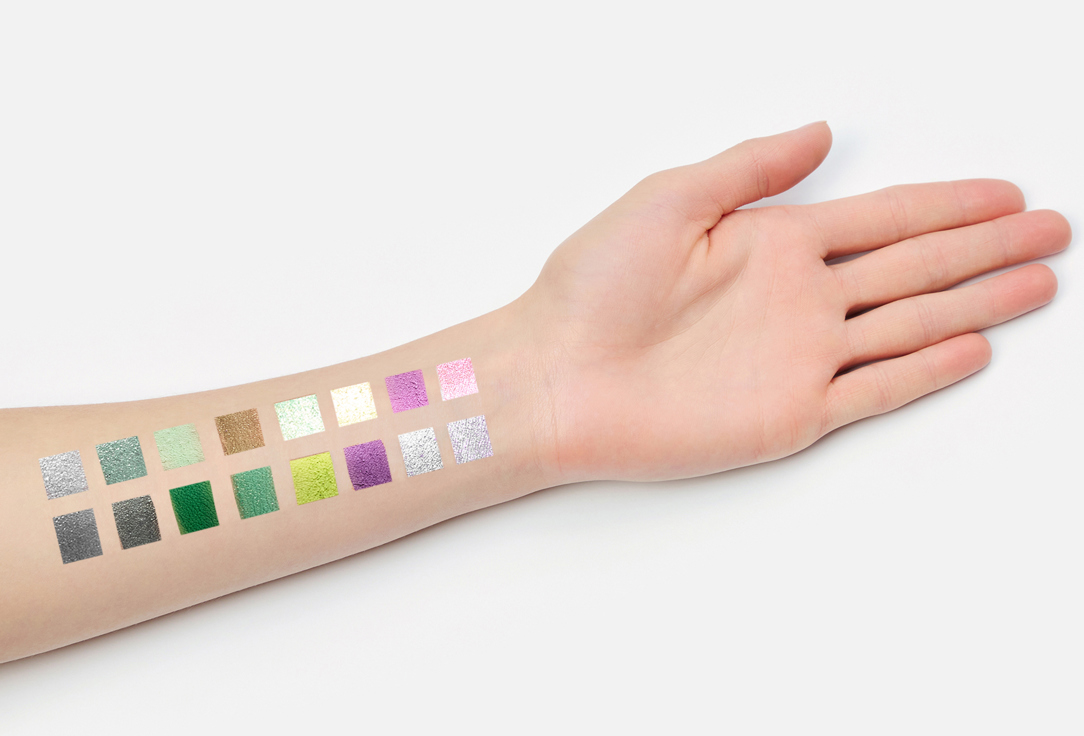 Forever52 50 Color Eyeshadow Palette Color Me Out