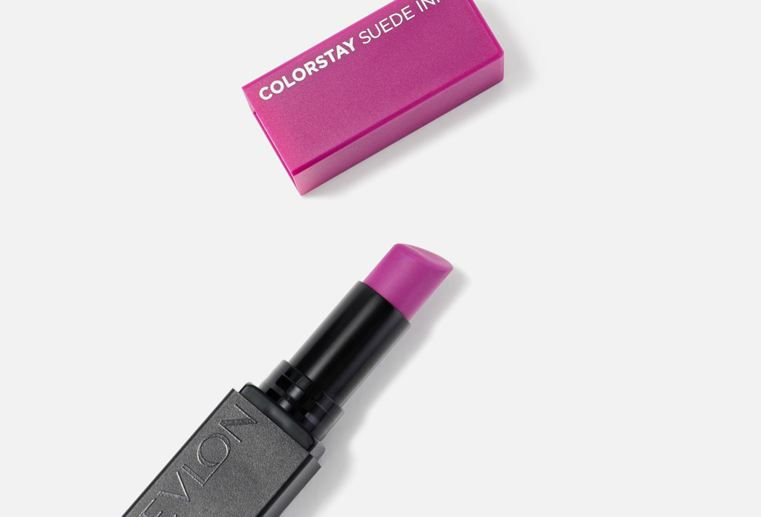 Revlon Стойкая матовая помада ColorStay Suede Ink
