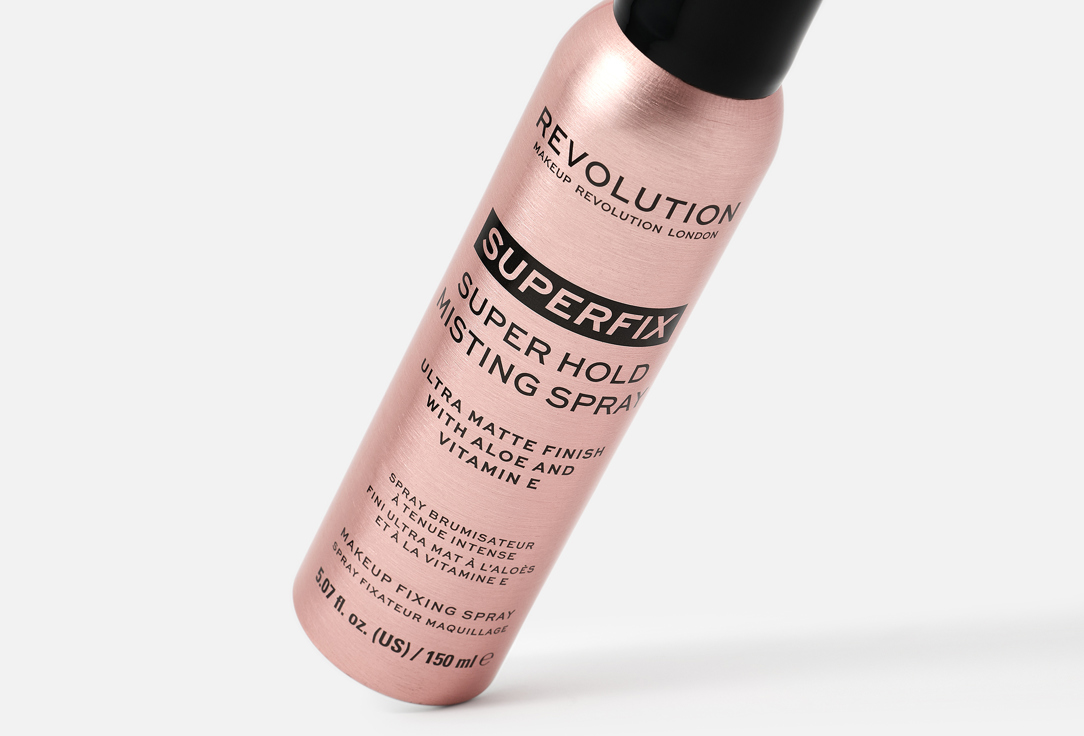 MakeUp Revolution Mattifying & Moisturizing Makeup Setting Spray Superfix