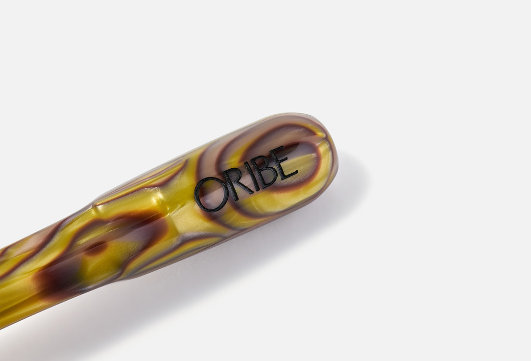 Oribe Medium Round Brush Italian Resin