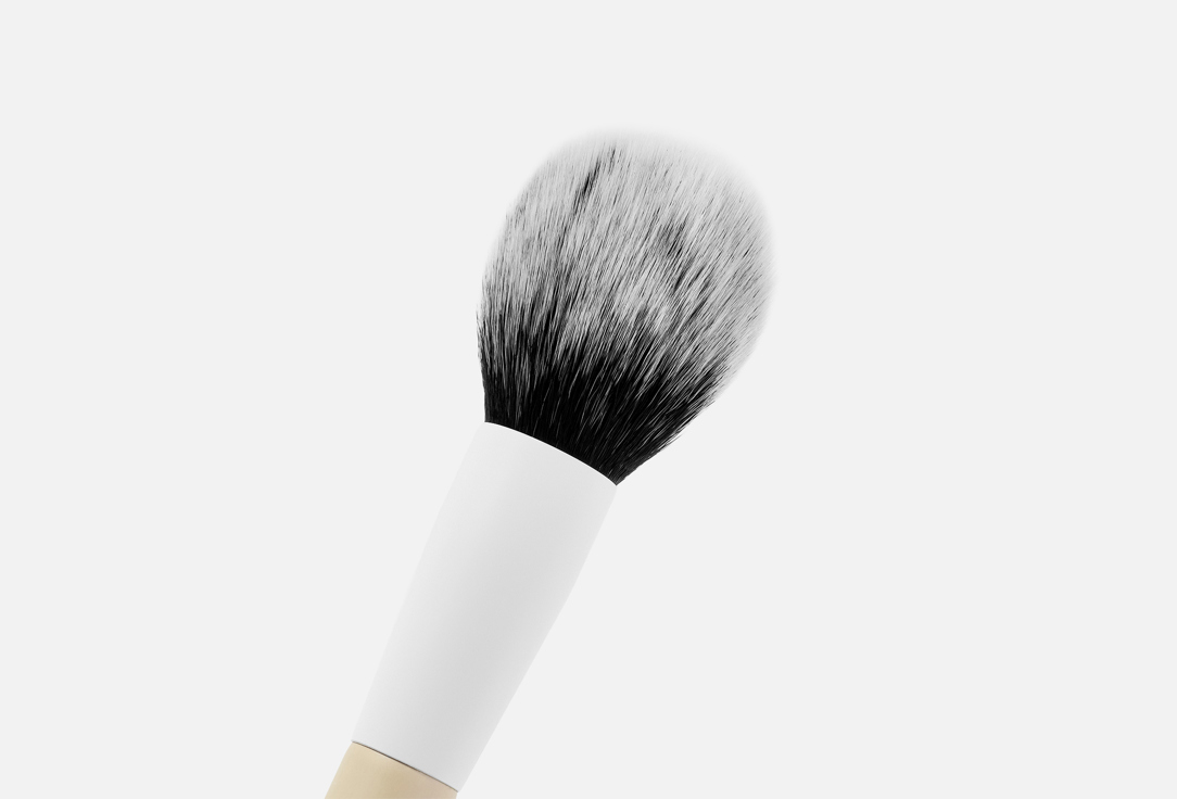 IsaDora Кисть для макияжа The blusher