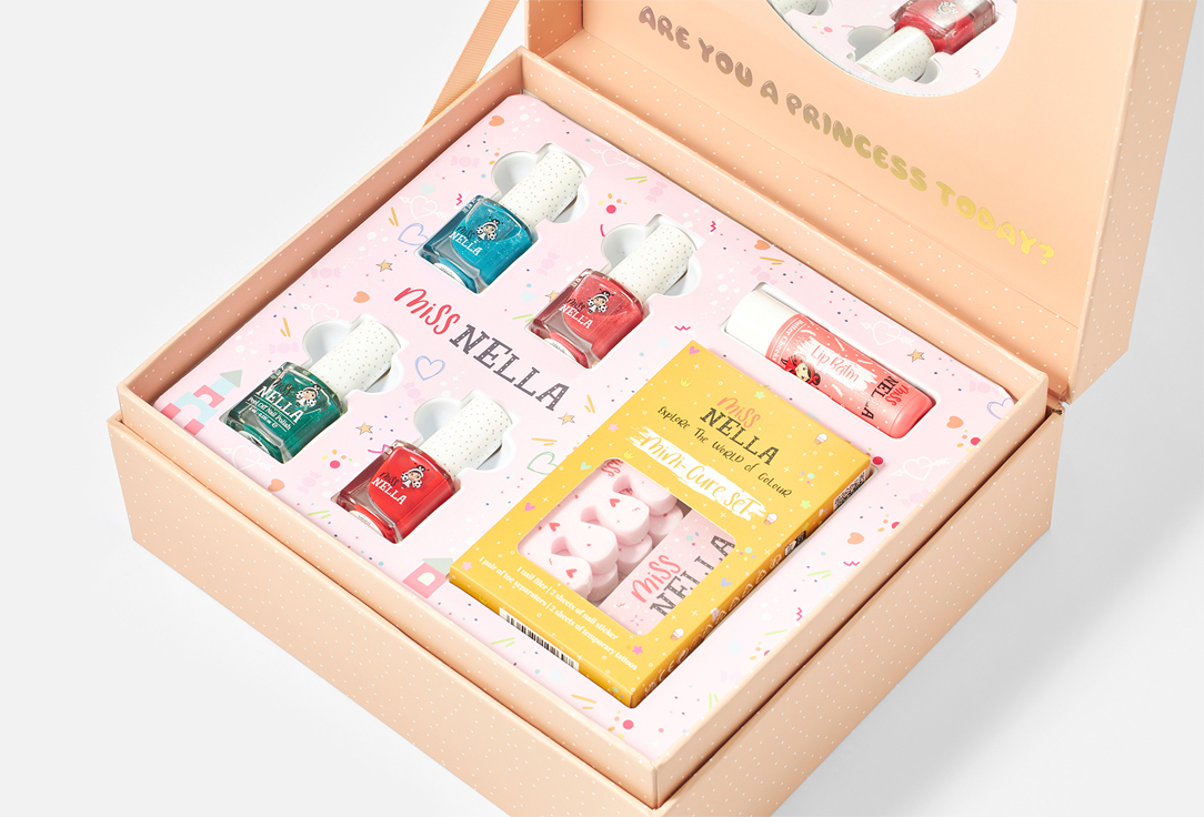 Miss Nella Beauty set for kids Beauty Case