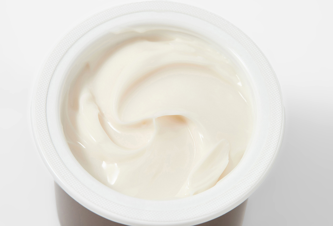 Clarins Rejuvenating Night Face Cream for all skin types refill Extra-Firming
