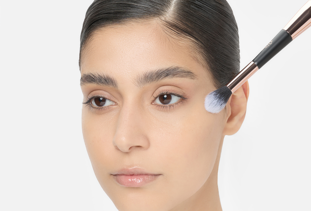 BASSAM FATTOUH Makeup brush The blur