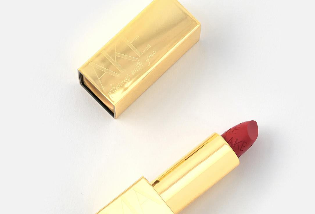 MAAKE Shiny Lipstick Metallic Merlot 4.3 g MAAKE Shiny Lipstick Metallic