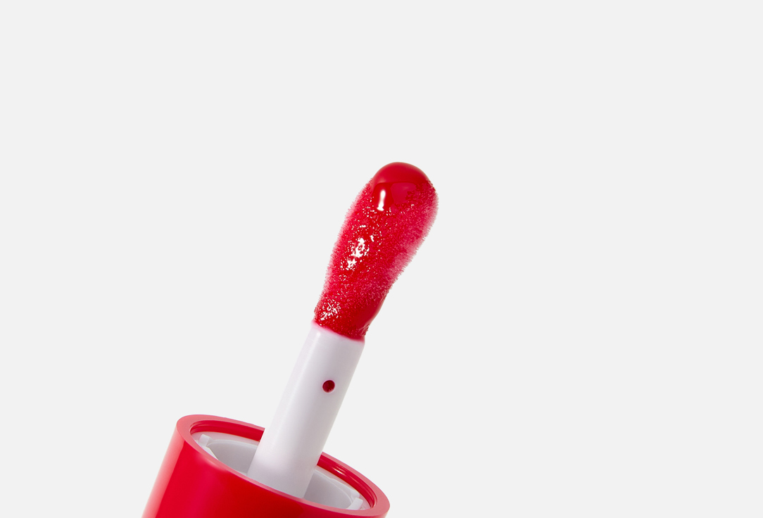 RELOVE REVOLUTION Lip Gloss Kiss It
