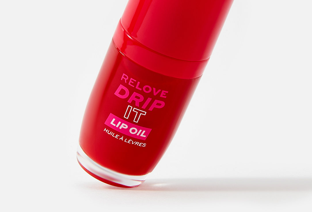 RELOVE REVOLUTION Lip Gloss Kiss It