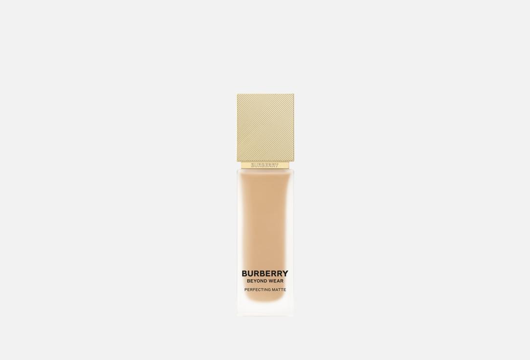 Burberry Матирующая тональная основа с жидкой текстурой Beyond Wear Perfecting