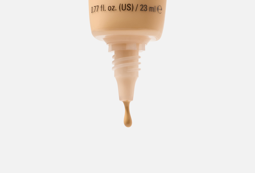MakeUp Revolution Semi-matte Foundation Conceal and Define