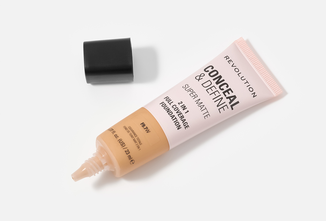 MakeUp Revolution Mattifying Foundation Conceal & Define Foundation