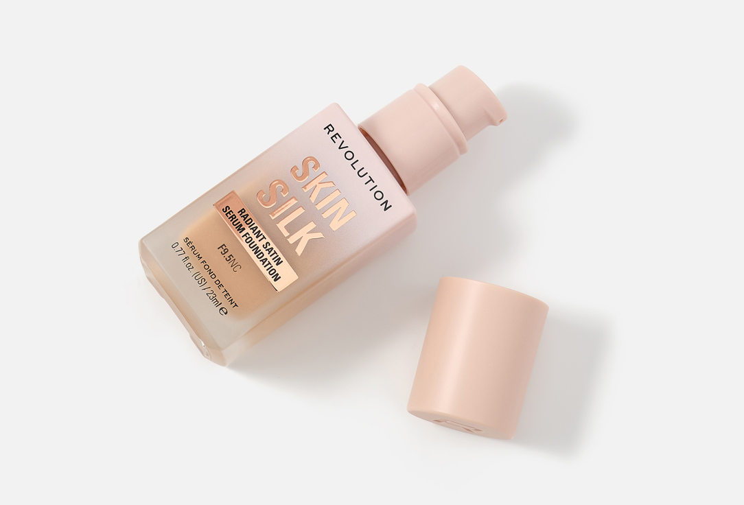 MakeUp Revolution Brightening Foundation Skin Silk Serum Foundation