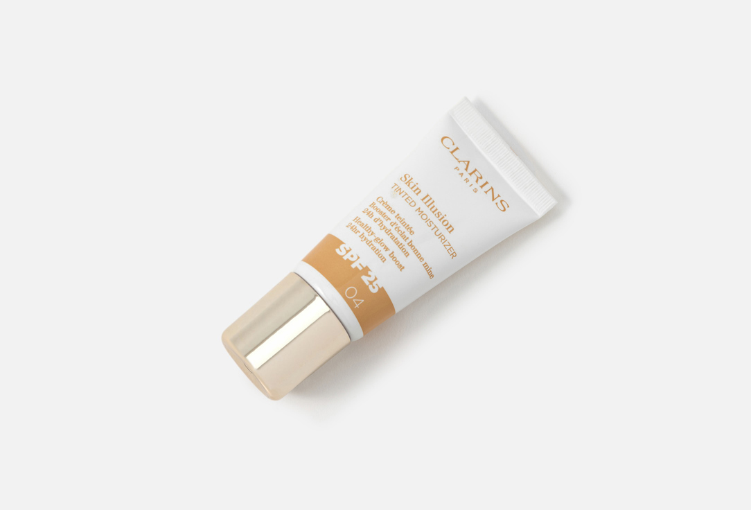 Clarins Illuminating Creamy Foundation SPF25 Skin Illusion Tinted Moisturizer